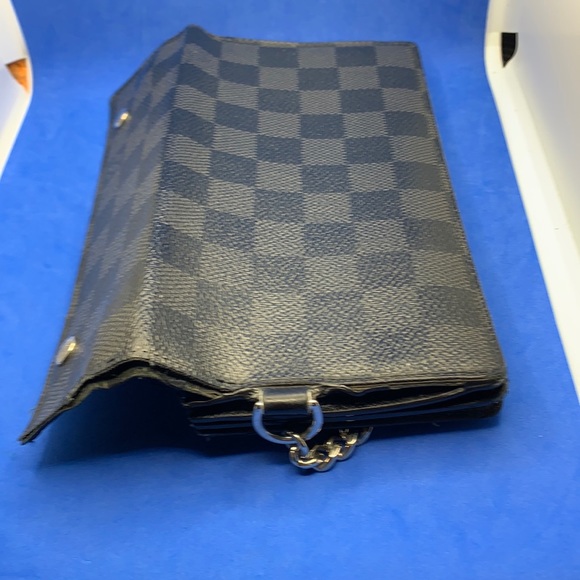 Louis Vuitton Long Portefeuille Accordion Damier Graphite 7.5"L x 3.9"W x 0.8"H - Picture 5 of 12